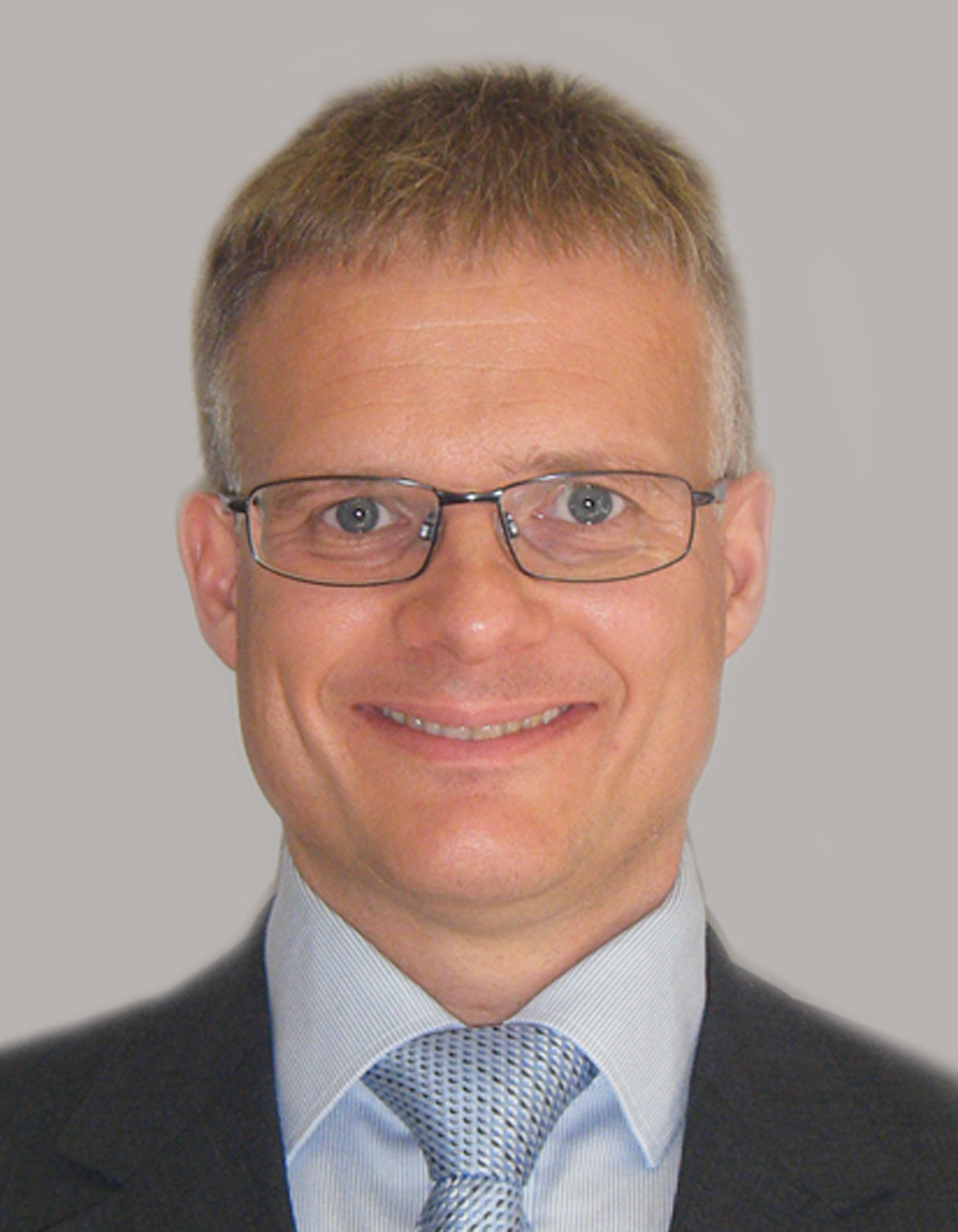 Dr. Miklas Scholz